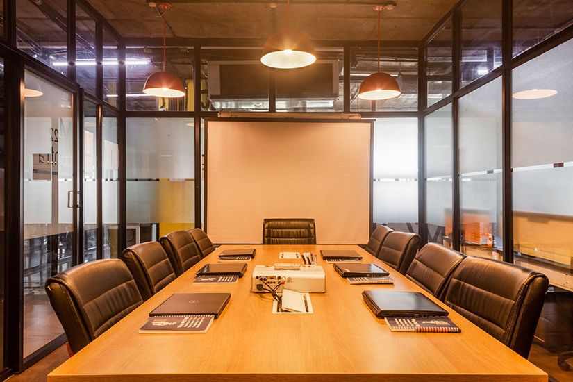 Community Coworks Ackruti Trade Centre